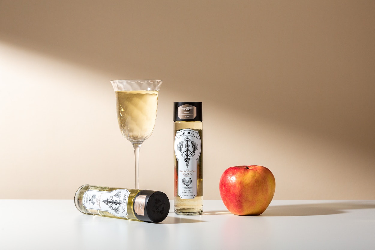 OK!: Must-Have Items That Capture the Beauty of Spring and Summer